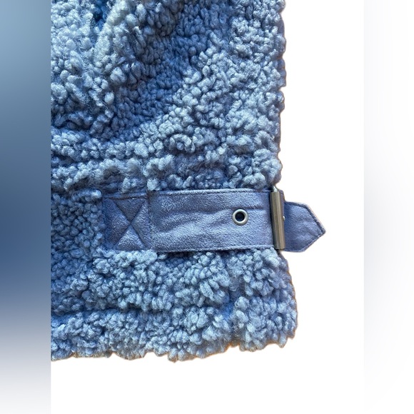 Men’s Teddy Blue Jacket with buckles - Picture 5 of 8